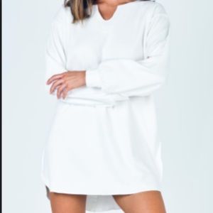 White Long Sleeve Dress Great Condition